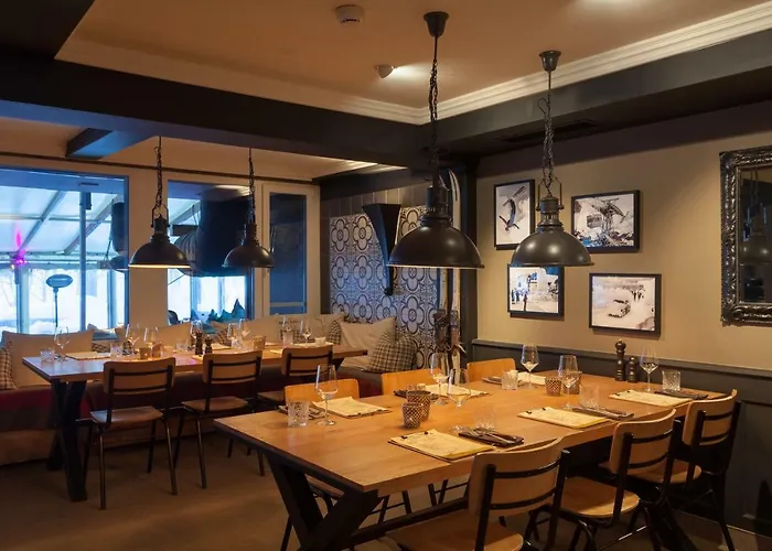 Provisorium13 فندق أروسا