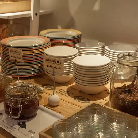 Provisorium13 酒店 3*