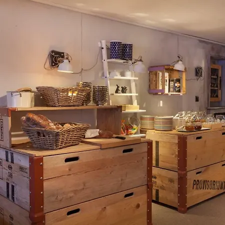 酒店 Provisorium13